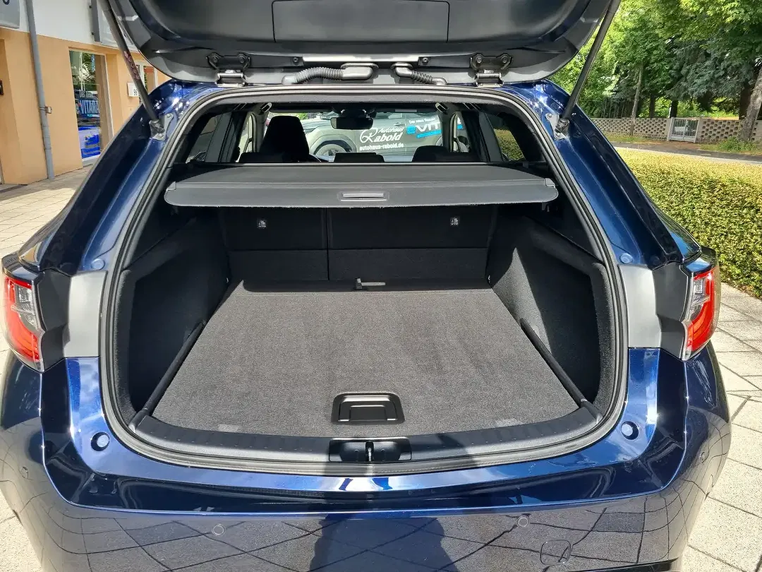 Suzuki Swace AUT - Thumbnail 11