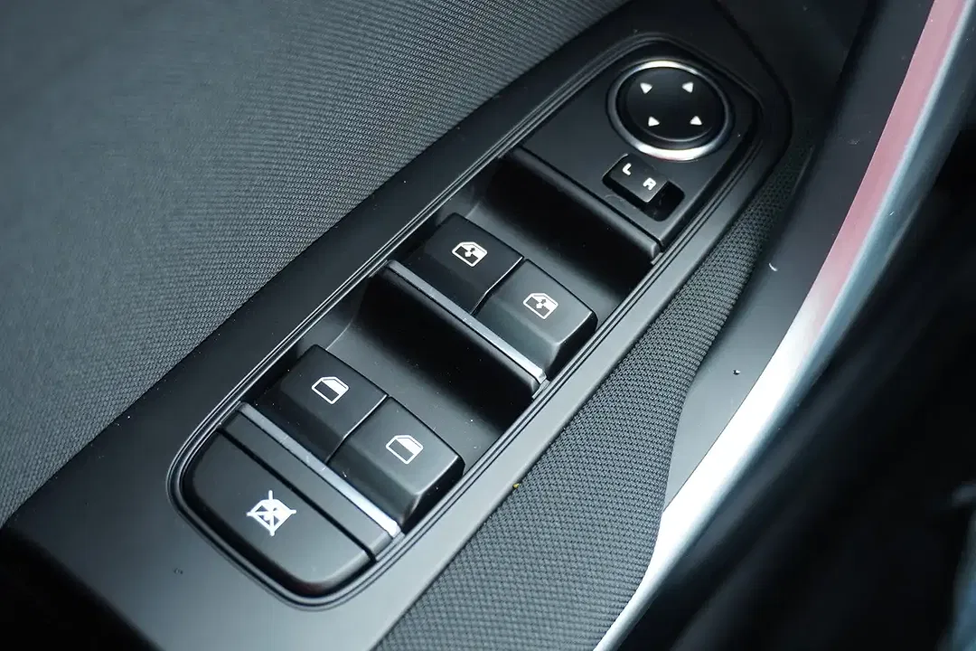 Kia XCeed 1.6 T-GDI - Thumbnail 12