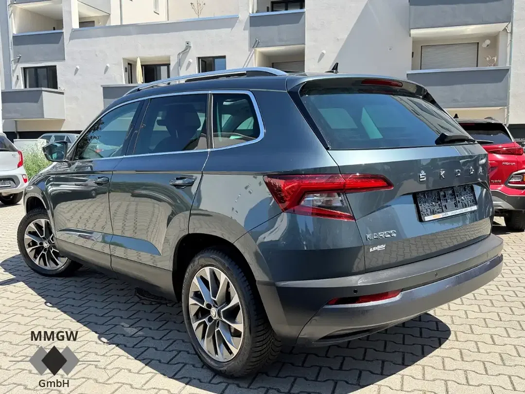 Skoda Karoq Clever - Thumbnail 4