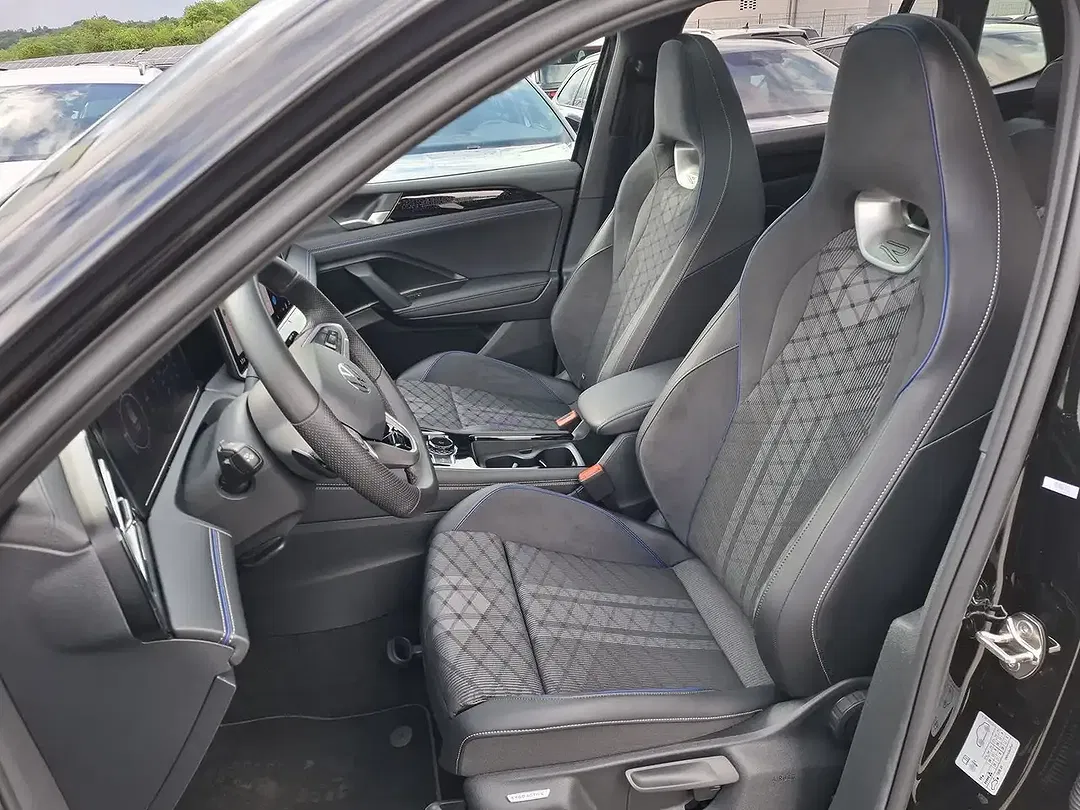 Volkswagen Tiguan 2.0 TDI 4Motion R-Line - Thumbnail 12