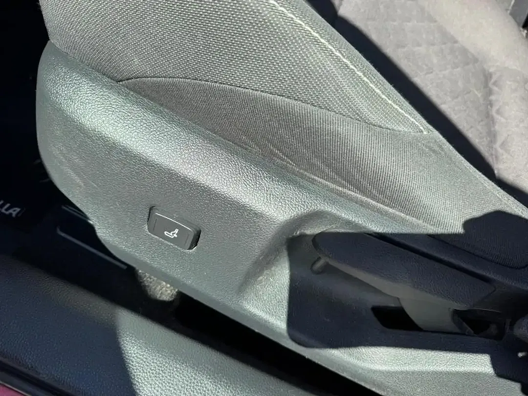 Toyota Corolla 1.2 - Thumbnail 10