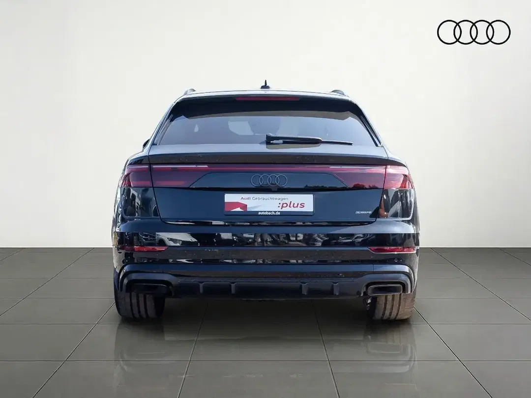 Audi Q8 quattro Matrix LED S line - Thumbnail 7