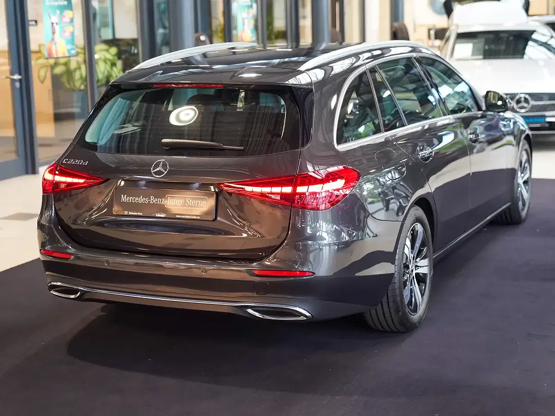 Mercedes-Benz C 220 Avantgarde - Thumbnail 3