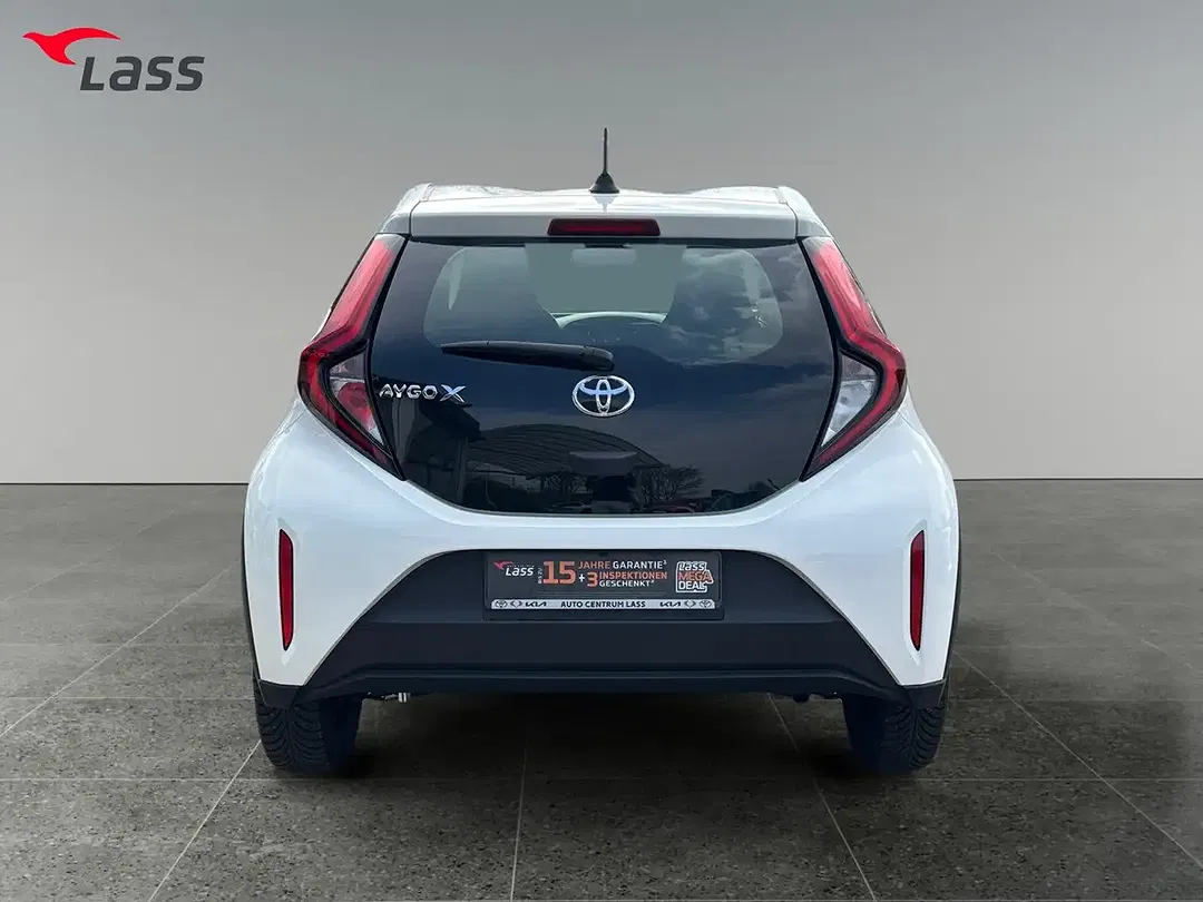 Toyota Aygo Business Edition - Thumbnail 5