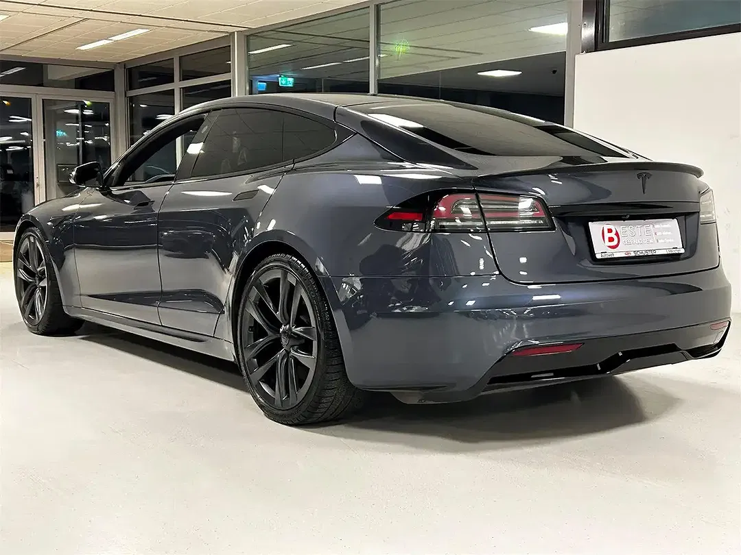 Tesla Model S 100 kWh Plaid - Thumbnail 4