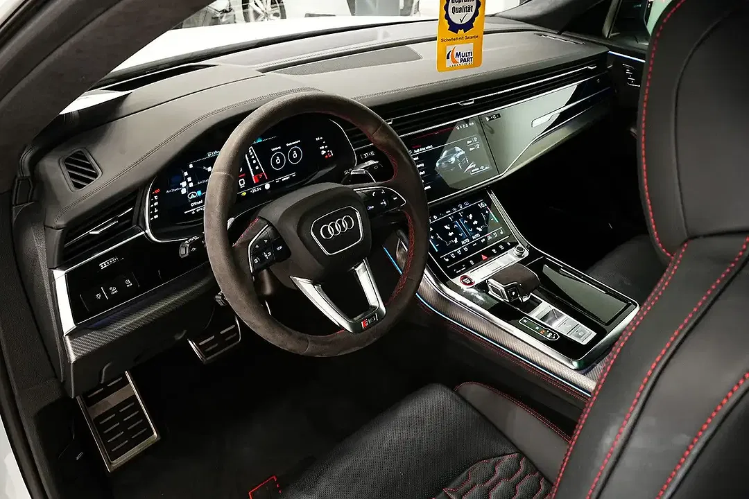 Audi RS Q8 - Thumbnail 6