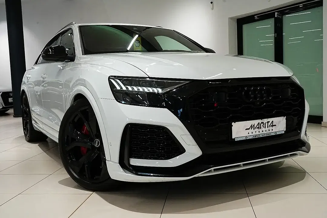 Audi RS Q8 - Thumbnail 9
