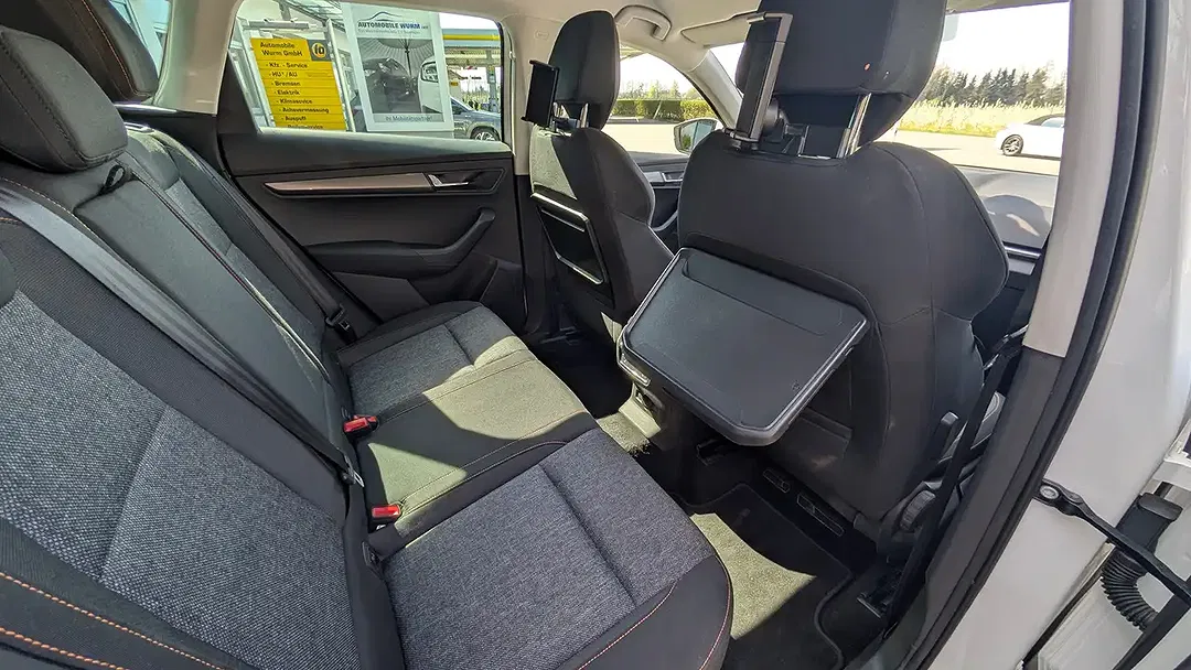 Skoda Karoq Clever - Thumbnail 10