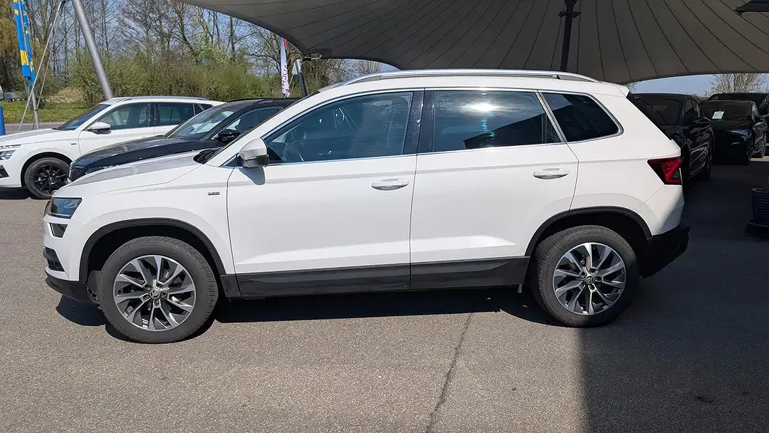 Skoda Karoq Clever - Thumbnail 3