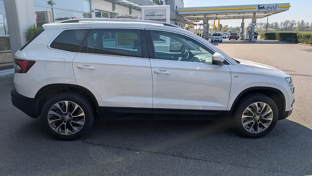 Skoda Karoq Clever - Thumbnail 7