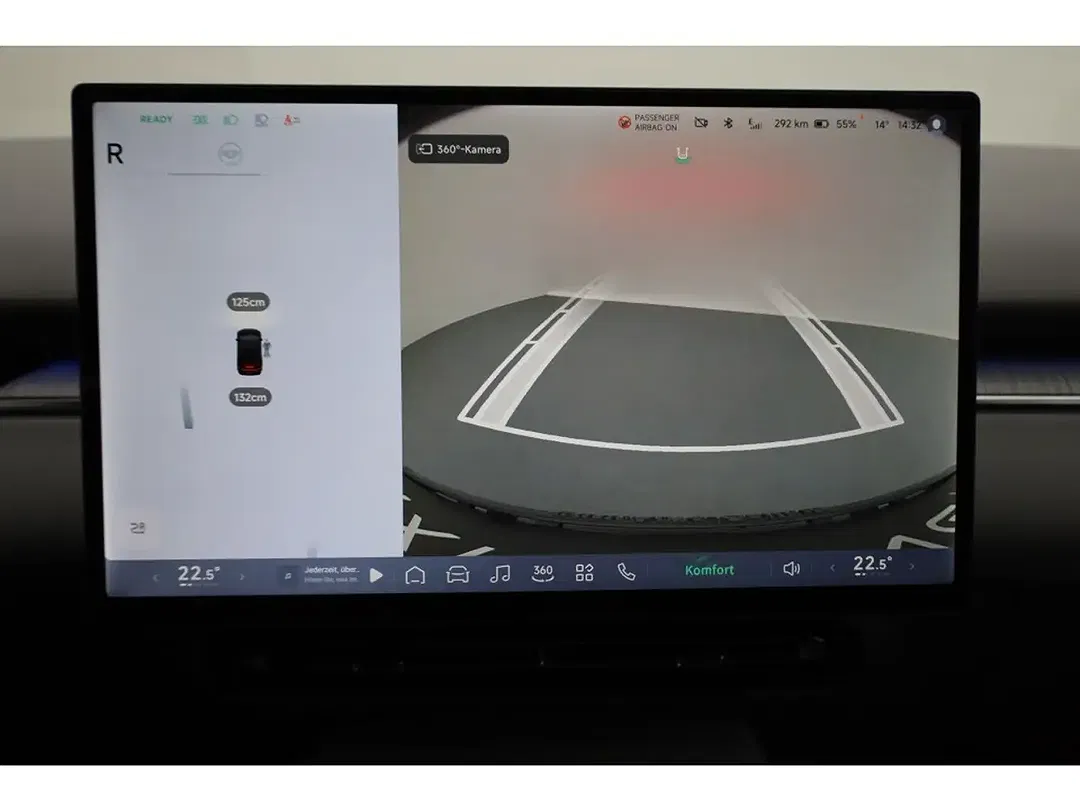 Xpeng P7 RWD Long Range - Thumbnail 29