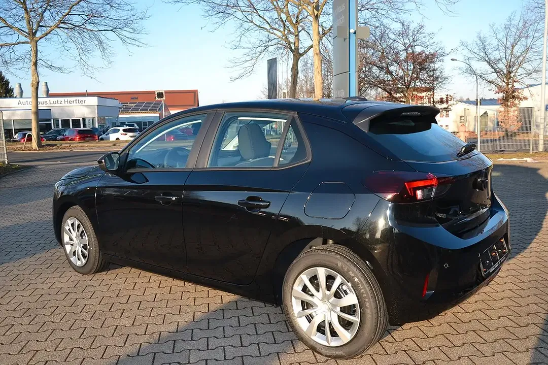 Opel Corsa Edition - Thumbnail 2