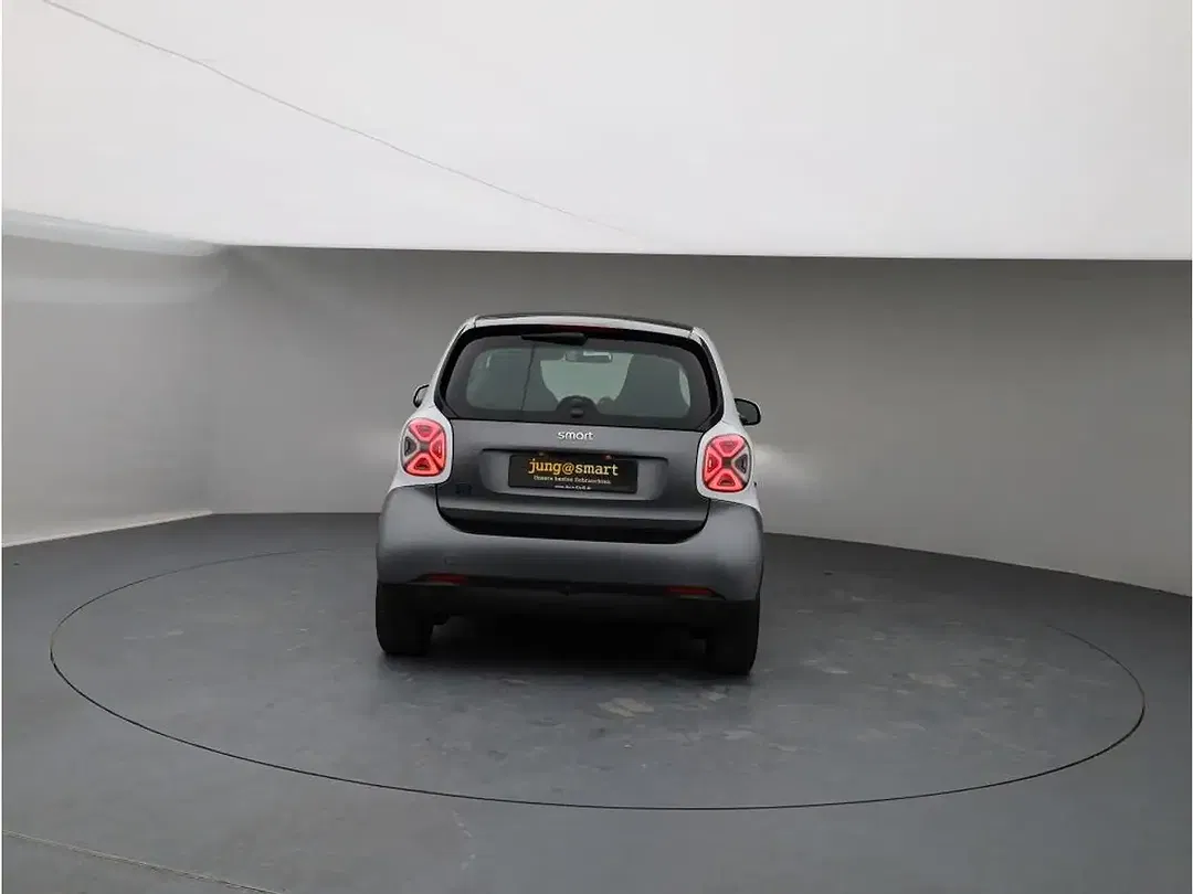 smart forTwo - Thumbnail 4