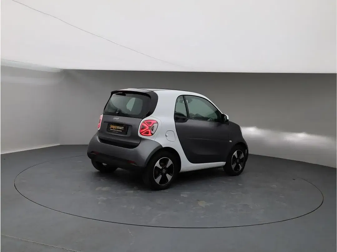 smart forTwo - Thumbnail 5