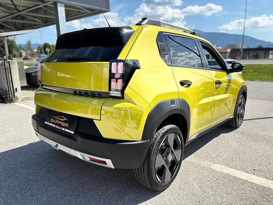 Fiat Grande Panda EV La Prima - Thumbnail 6