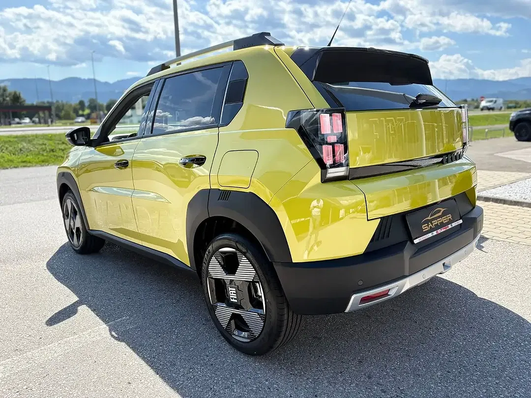 Fiat Grande Panda EV La Prima - Thumbnail 7