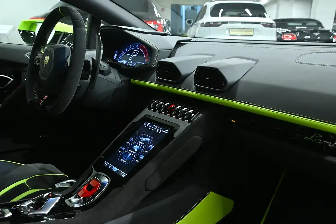 Lamborghini Huracán Tecnica - Thumbnail 8
