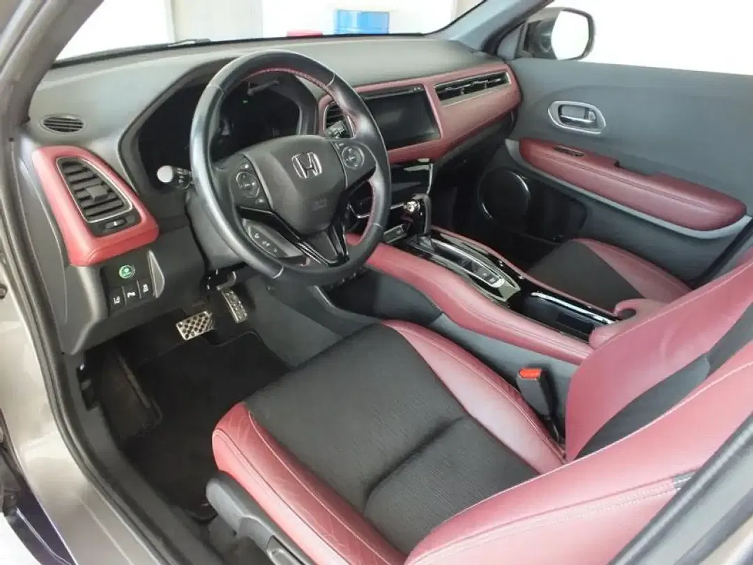Honda HR-V 1.5 i-VTEC Turbo CVT Sport - Thumbnail 4
