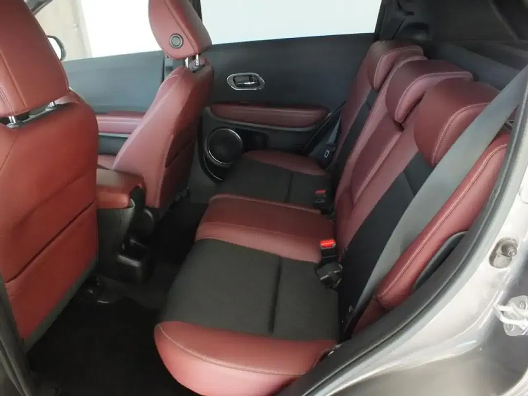 Honda HR-V 1.5 i-VTEC Turbo CVT Sport - Thumbnail 9