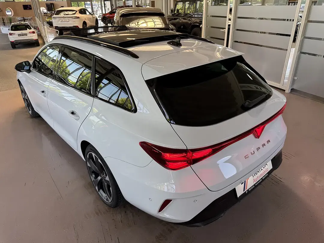 CUPRA Leon 1.5 eTSI DSG Matrix LED Sportstourer - Thumbnail 12