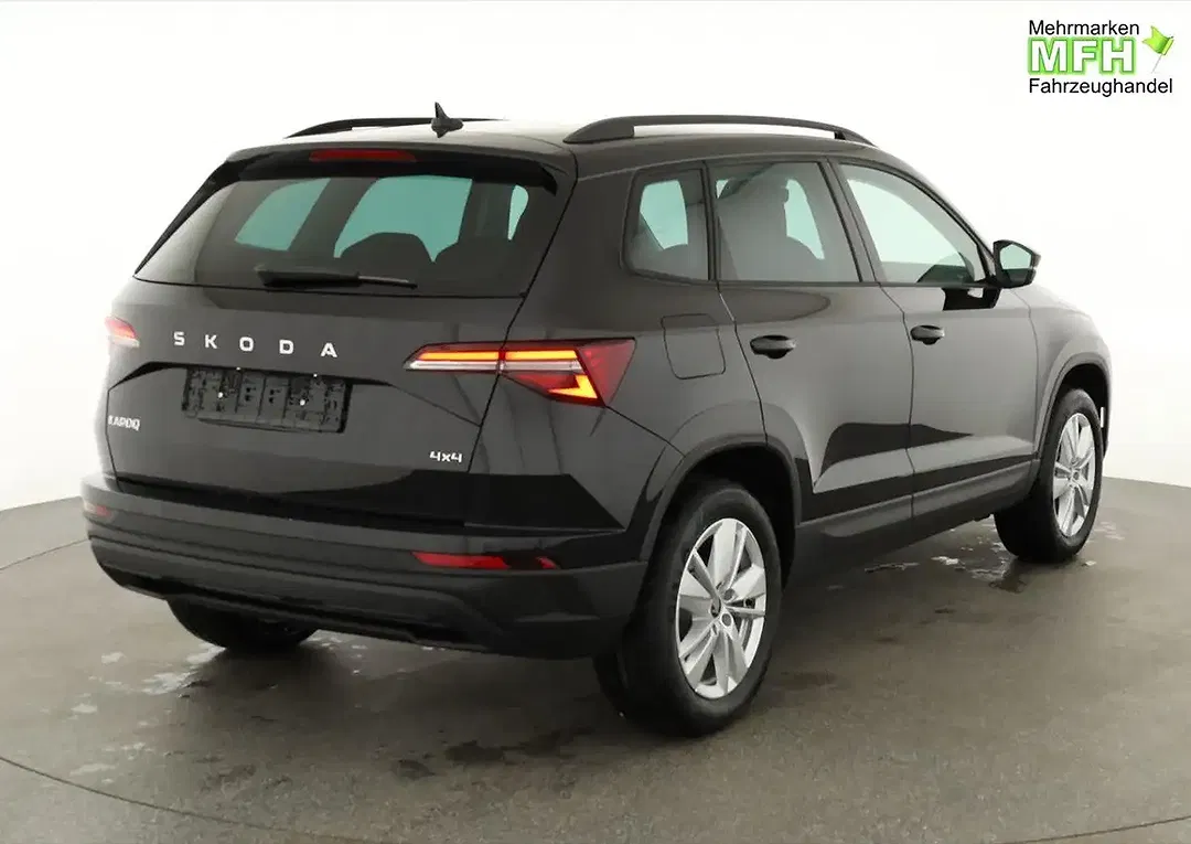 Skoda Karoq 2.0 TDI DSG 4x4 Selection - foto 2