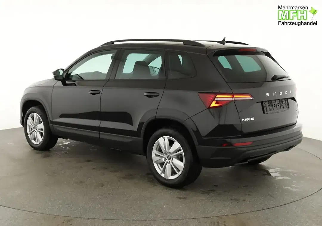 Skoda Karoq 2.0 TDI DSG 4x4 Selection - Thumbnail 3