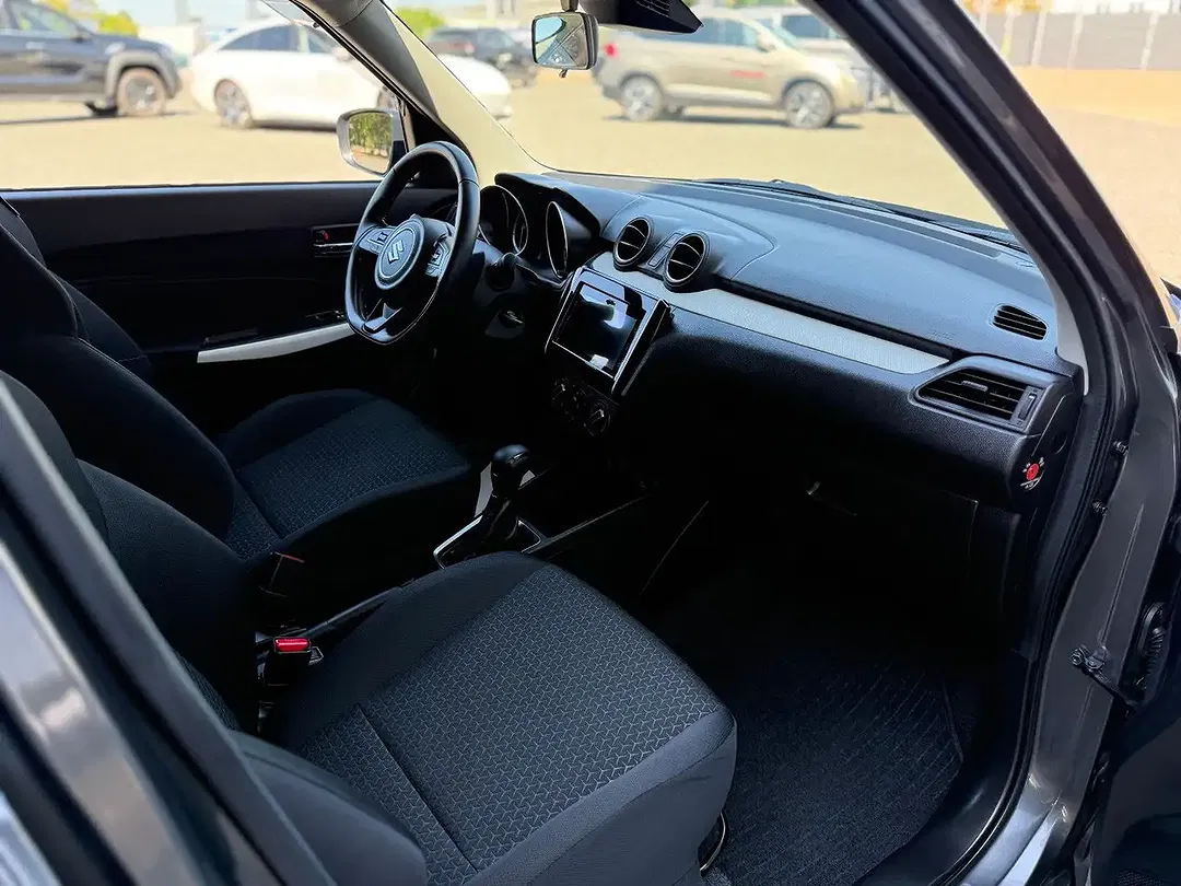 Suzuki Swift Hybrid 1.2 Dualjet CVT Comfort - Thumbnail 11