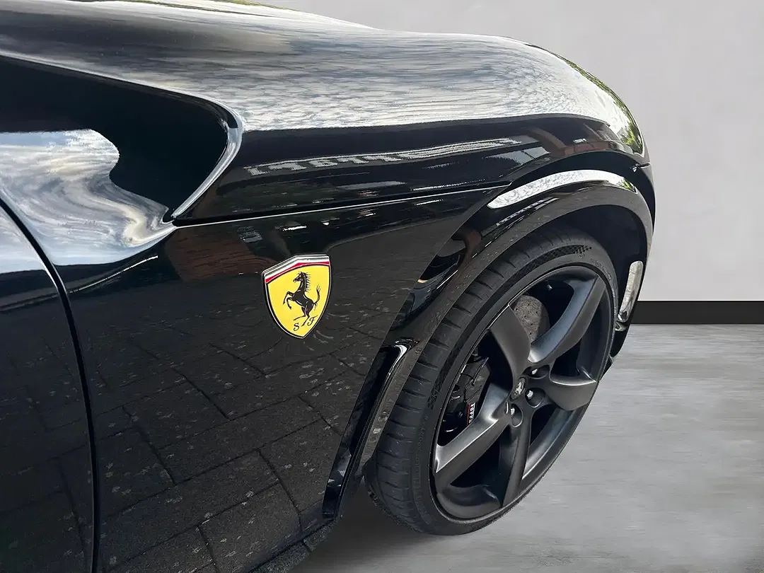 Ferrari Purosangue - Thumbnail 11
