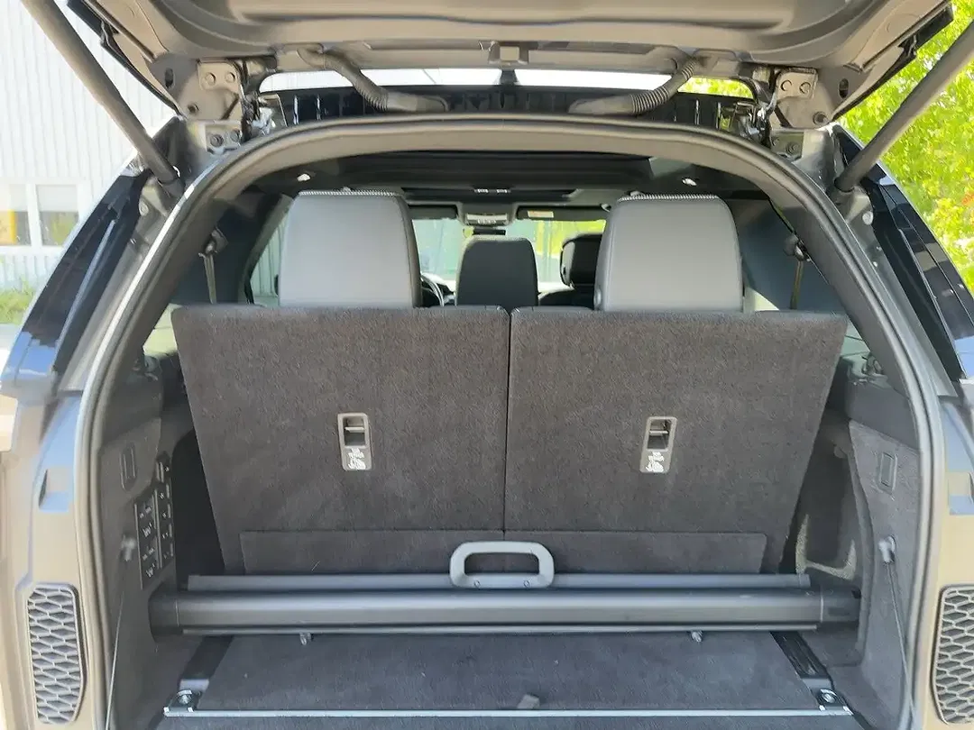 Land Rover Discovery D350 AUT Dynamic HSE - Thumbnail 7