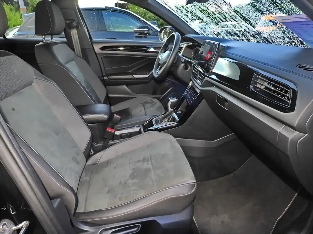 Volkswagen T-Roc 1.5 TSI R-Line - Thumbnail 9