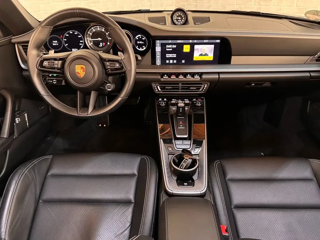 Porsche 911 Sport Chrono Carrera Cabriolet - Thumbnail 14