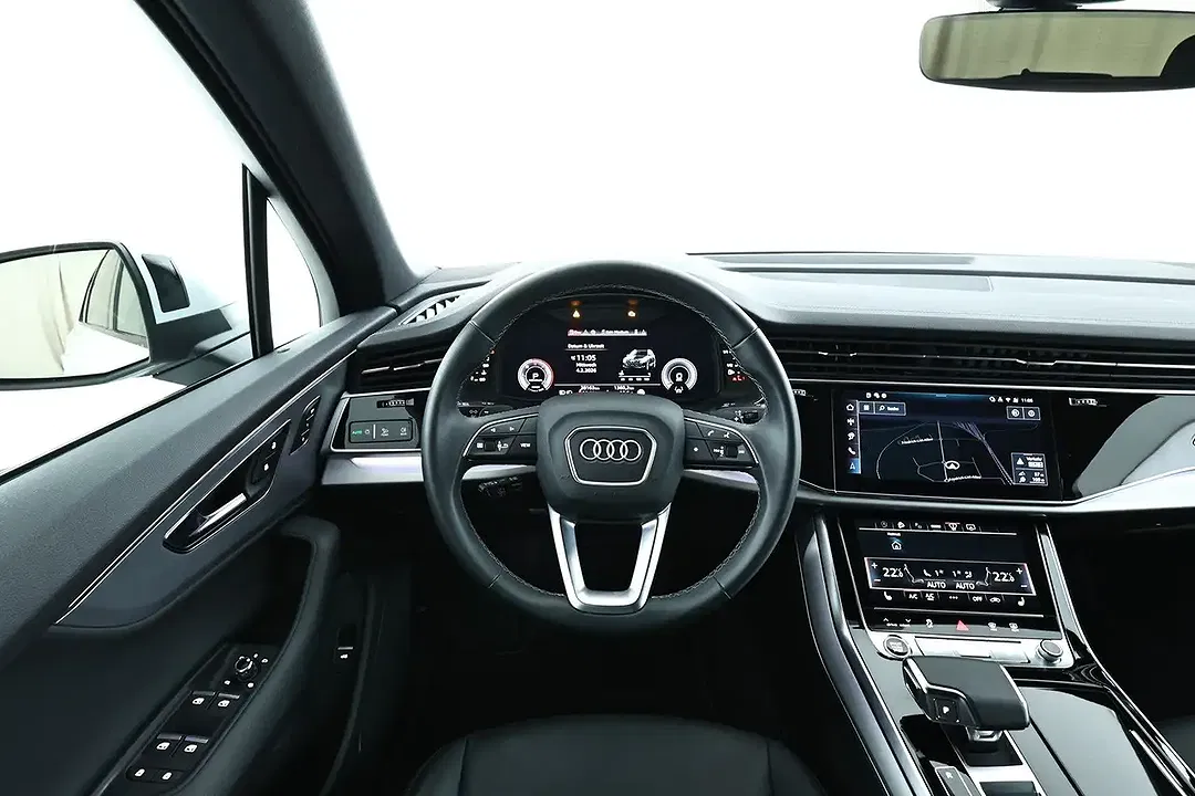 Audi Q7 - Thumbnail 12