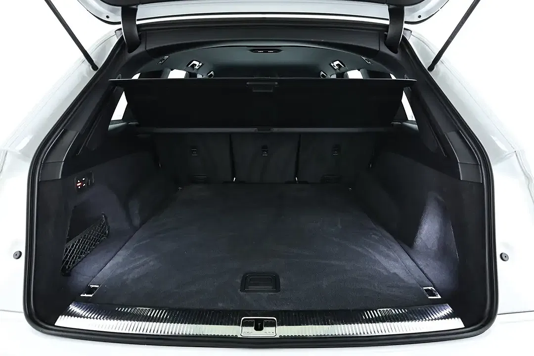 Audi Q7 - Thumbnail 7