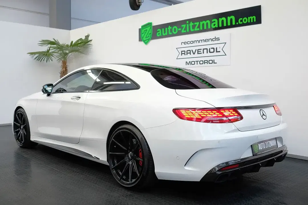 Mercedes-Benz S 63 AMG 4MATIC Night - foto 2