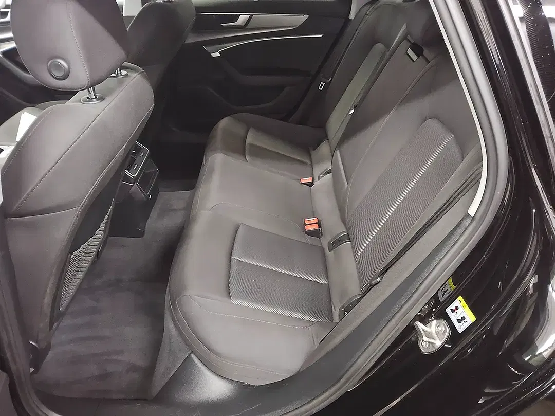 Audi A6 35 TDI Avant sport - Thumbnail 13