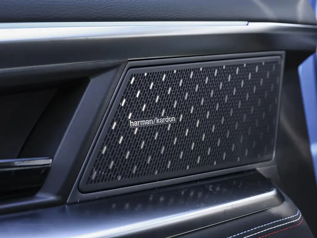 Renault Rafale PHEV 4x4 - Thumbnail 14