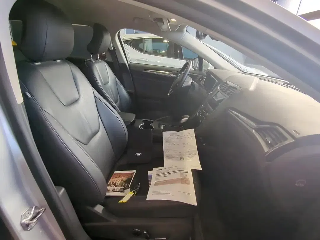 Ford Mondeo 2.0 Hybrid AUT Titanium - Thumbnail 13