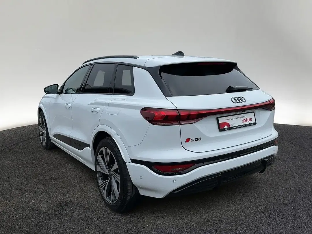 Audi SQ6 e-tron - Thumbnail 3