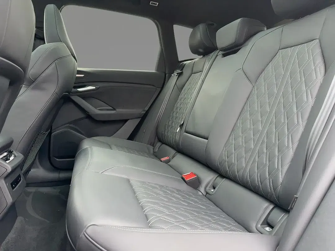 Audi SQ6 e-tron - Thumbnail 9