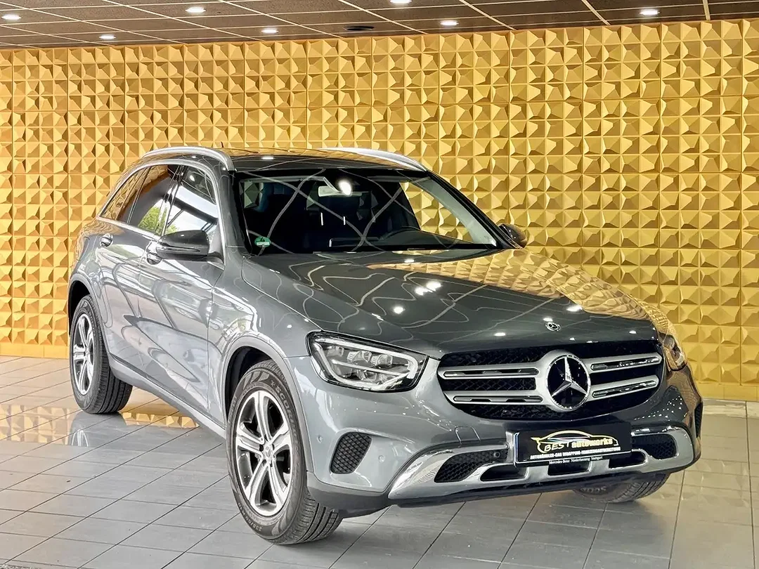 Mercedes-Benz GLC 220 4MATIC - Afbeelding 1