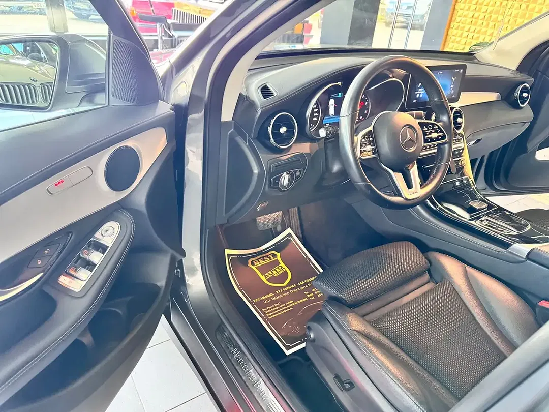 Mercedes-Benz GLC 220 4MATIC - Thumbnail 11