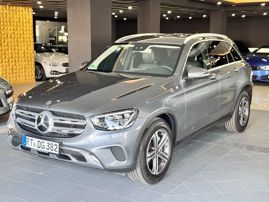 Mercedes-Benz GLC 220 4MATIC - Thumbnail 2