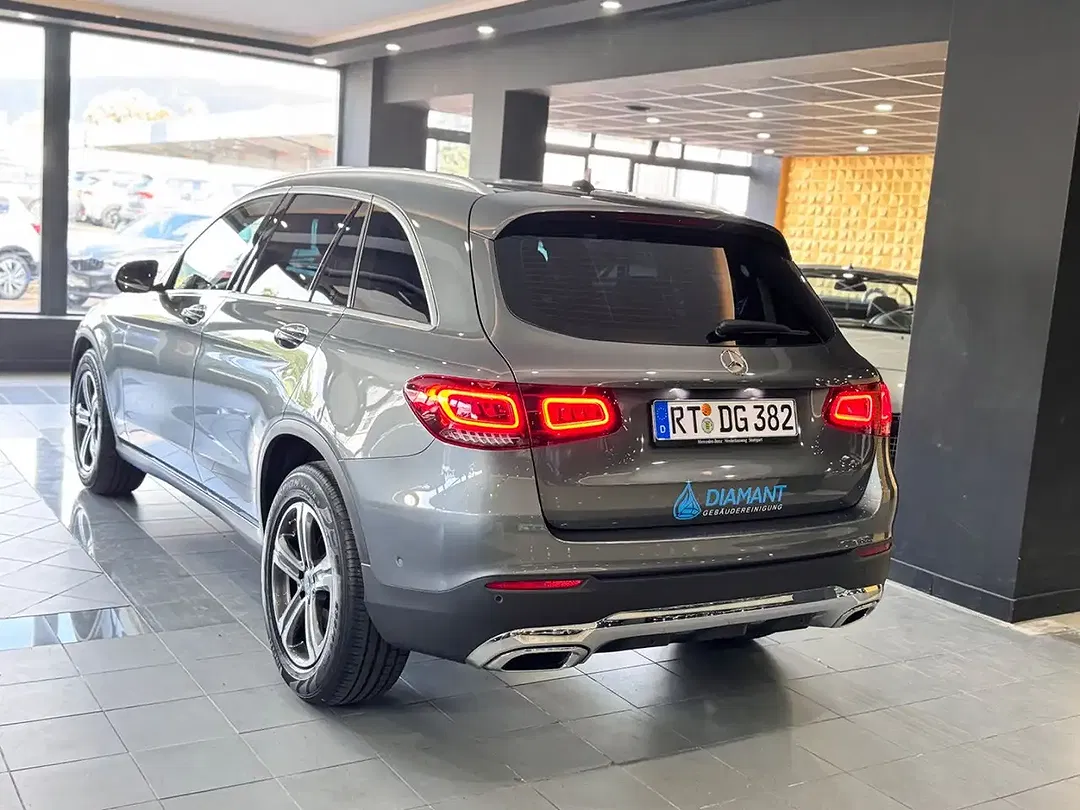 Mercedes-Benz GLC 220 4MATIC - Thumbnail 8
