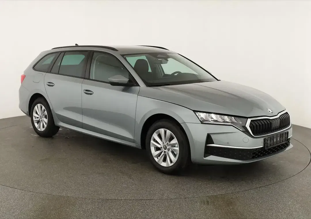 Skoda Octavia TDI DSG Combi Selection - Thumbnail 2