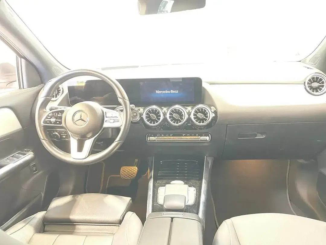 Mercedes-Benz EQA 300 4MATIC Progressive - Thumbnail 5