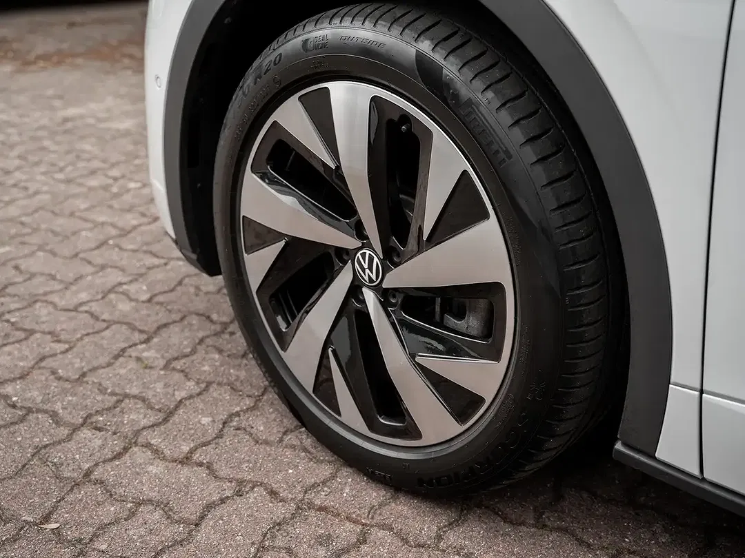 Volkswagen ID.5 Pro Performance - Thumbnail 5