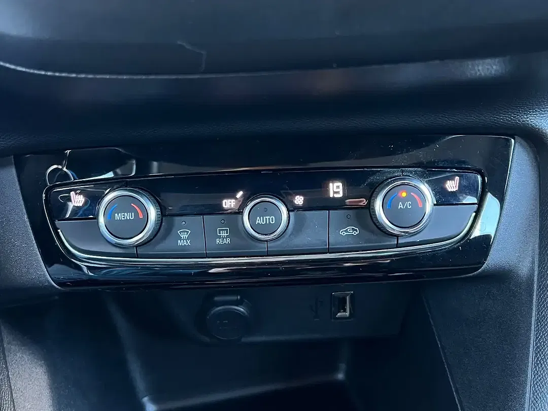 Opel Corsa 1.2 Elegance - Thumbnail 20