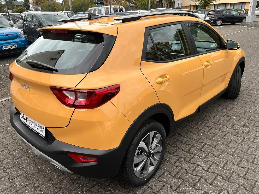 Kia Stonic Vision - Thumbnail 7