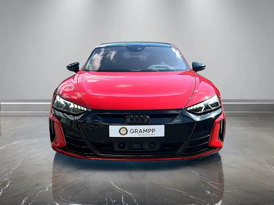 Audi RS e-tron GT - Thumbnail 3
