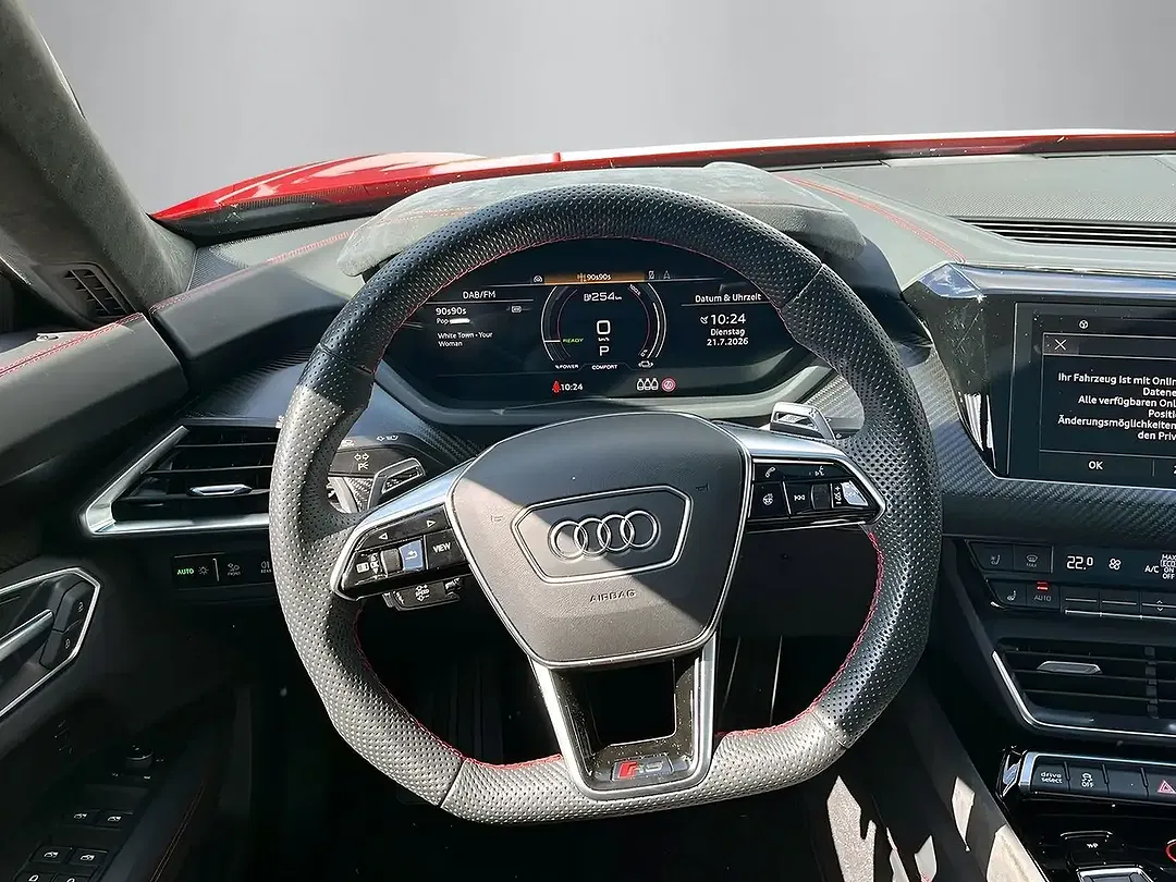 Audi RS e-tron GT - Thumbnail 7